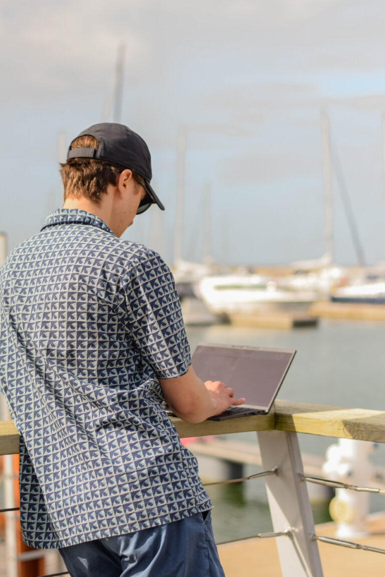 Simplify & Automate Daily Tasks With AI Without Any Technical Skills